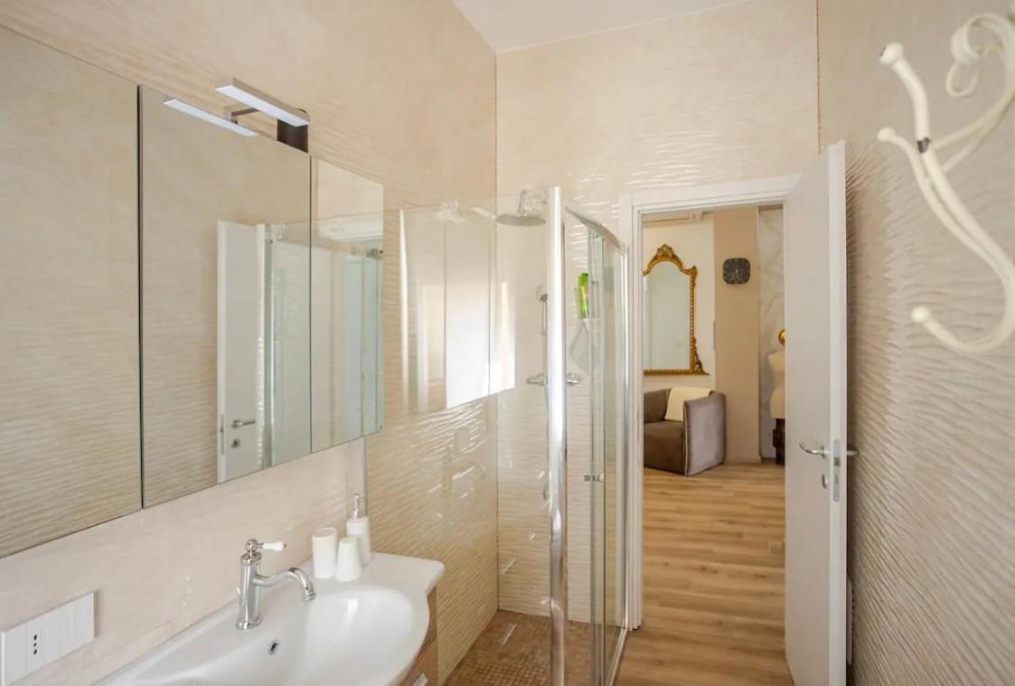 ヴェローナCasa Di Nikyアパートメント エクステリア 写真